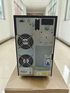 ups電源密封鉛酸蓄電池可分為電極方式和陰極吸收方式。